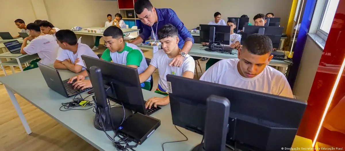 Como a Inteligência Artificial virou disciplina obrigatória para alunos no Piauí